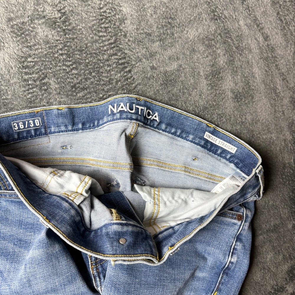 Nautica Men's Blue Denim‎ Jeans Classic Fit Casual Everyday Pants - Picture 5 of 14